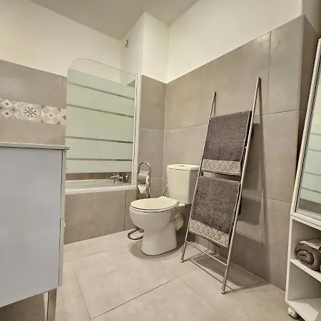 Apartment Spacieux Studio Avec Jardin Six-Fours-les-Plages